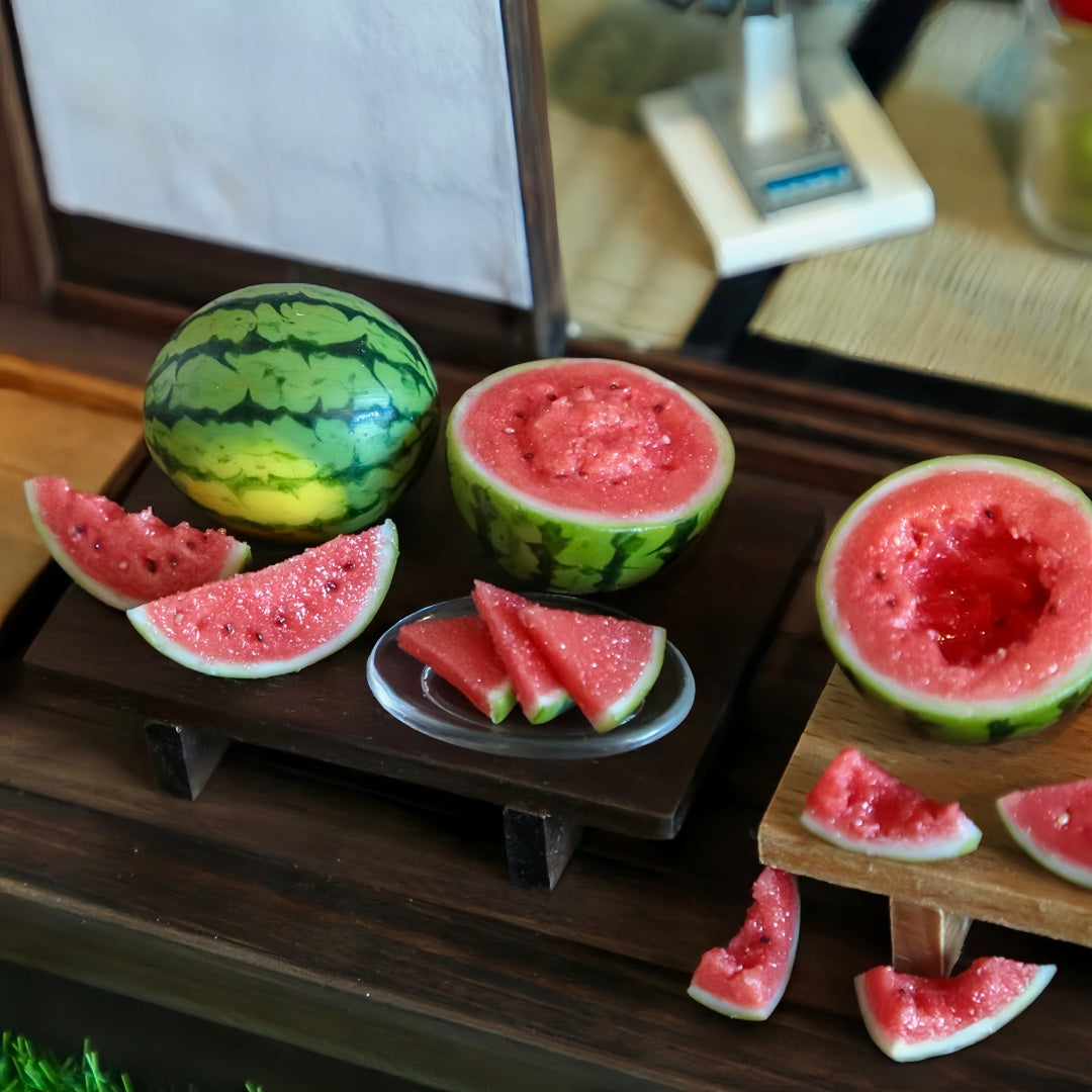 7Pcs Miniature Watermelon Set – Hand-Sculpted 1:6 Scale Watermelon, Whole/Halved/Sliced/Bitten, Realistic Summer Fruit for Blythe & Barbie Dioramas, Resin Jewelry & Polymer Clay Miniatures