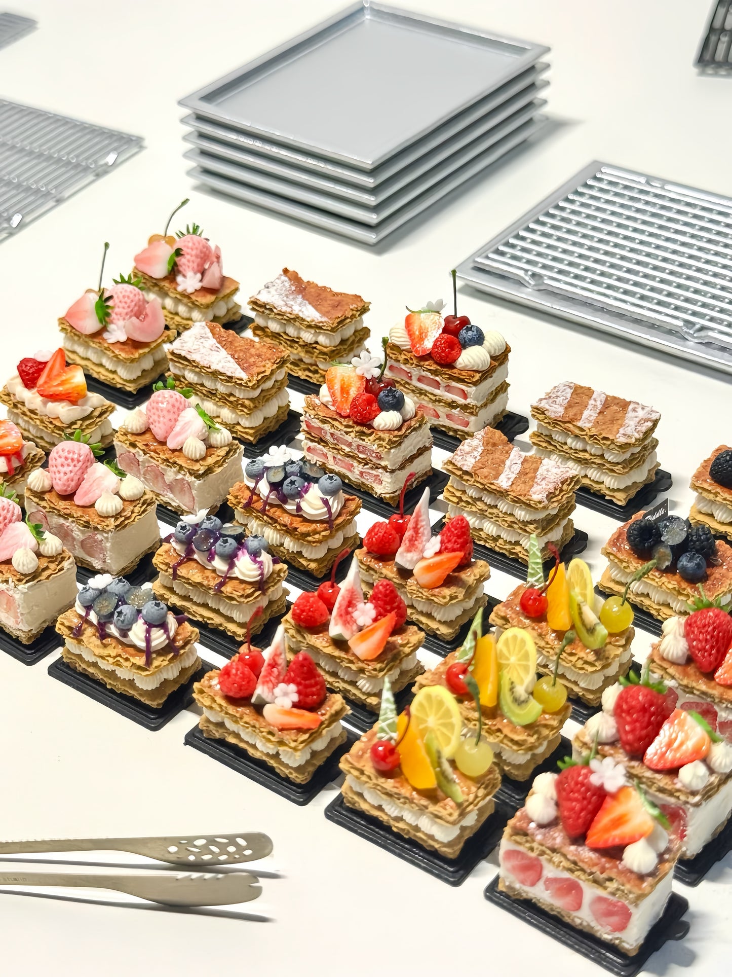 1:6 Scale Miniature Mille-Feuille Collection – 10 Styles Dollhouse French Pastry, Handmade Polymer Clay Bakery Food for Blythe BJD Diorama