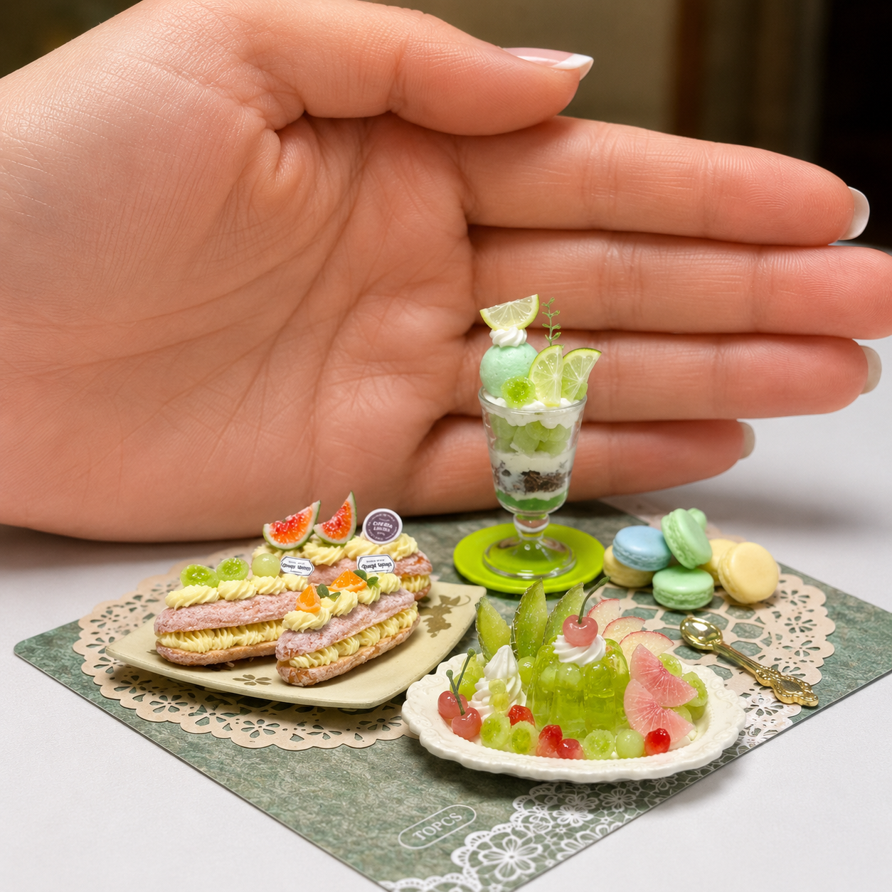 1:6 Scale Miniature Green Grape Jelly Café Set – Dollhouse Lime Parfait, Fig Cream Puff, Pastel Macarons & Grape Jelly Platter, Handmade Polymer Clay Bakery Food for Blythe BJD Diorama