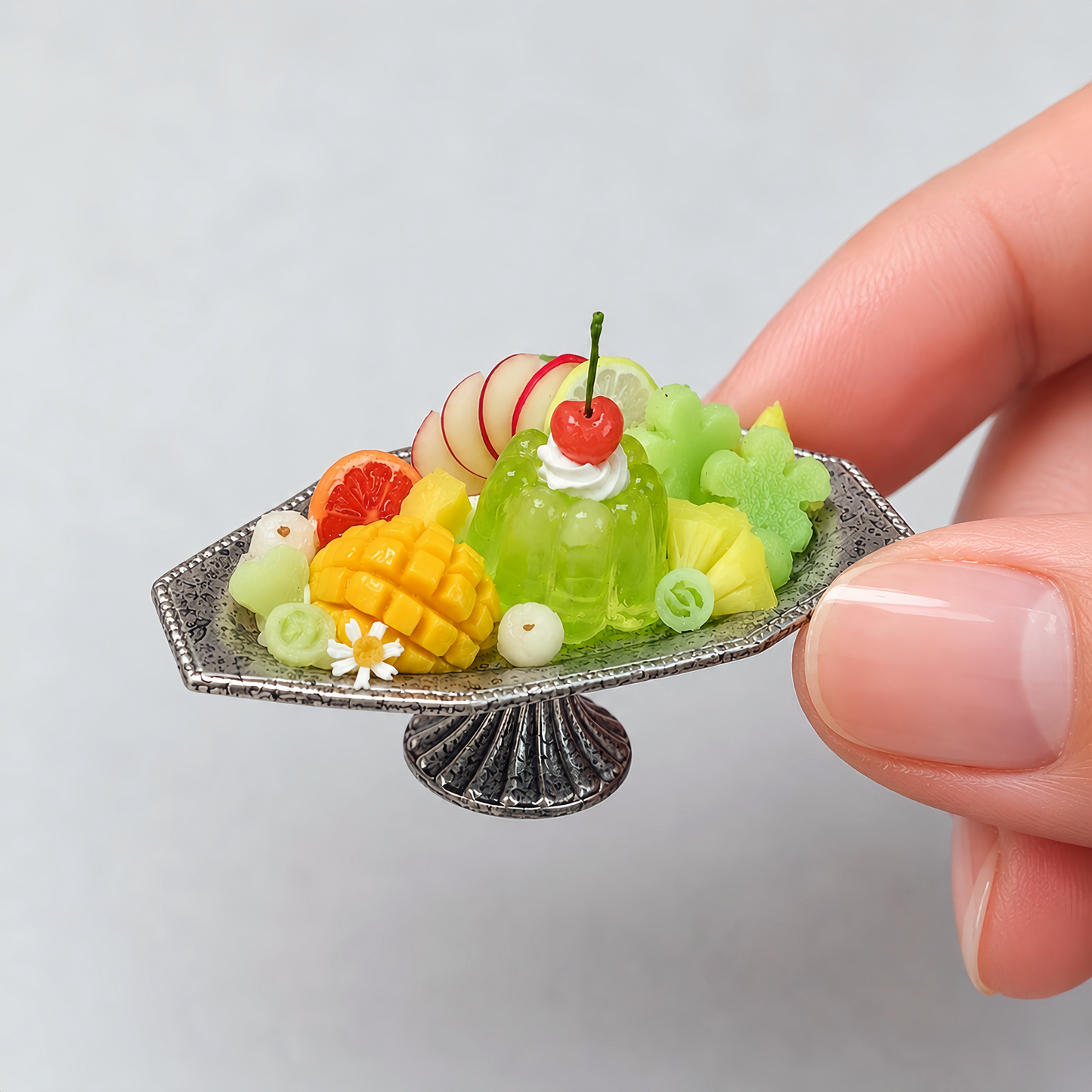 1:6 Scale Miniature Melon Café Collection – 8 Styles Dollhouse Cantaloupe Bowl, Melon Parfait, Jelly Platter & Fruit Tart, Handmade Polymer Clay Kawaii Food for Blythe BJD Diorama