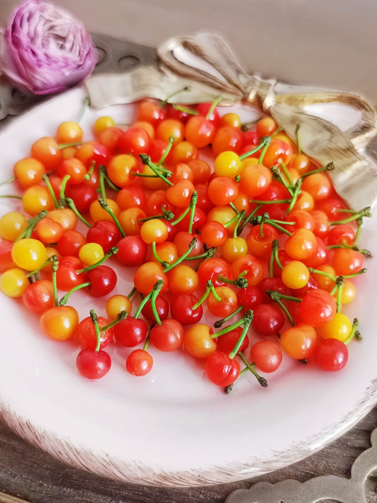 13Pcs Miniature Rainier Cherries – Hand-Sculpted 1:12 Scale Dollhouse Cherries with Yellow-to-Red Gradient and Real Green Stems, Realistic Tiny Fruit for Dioramas, Resin Jewelry & Polymer Clay Food Miniatures