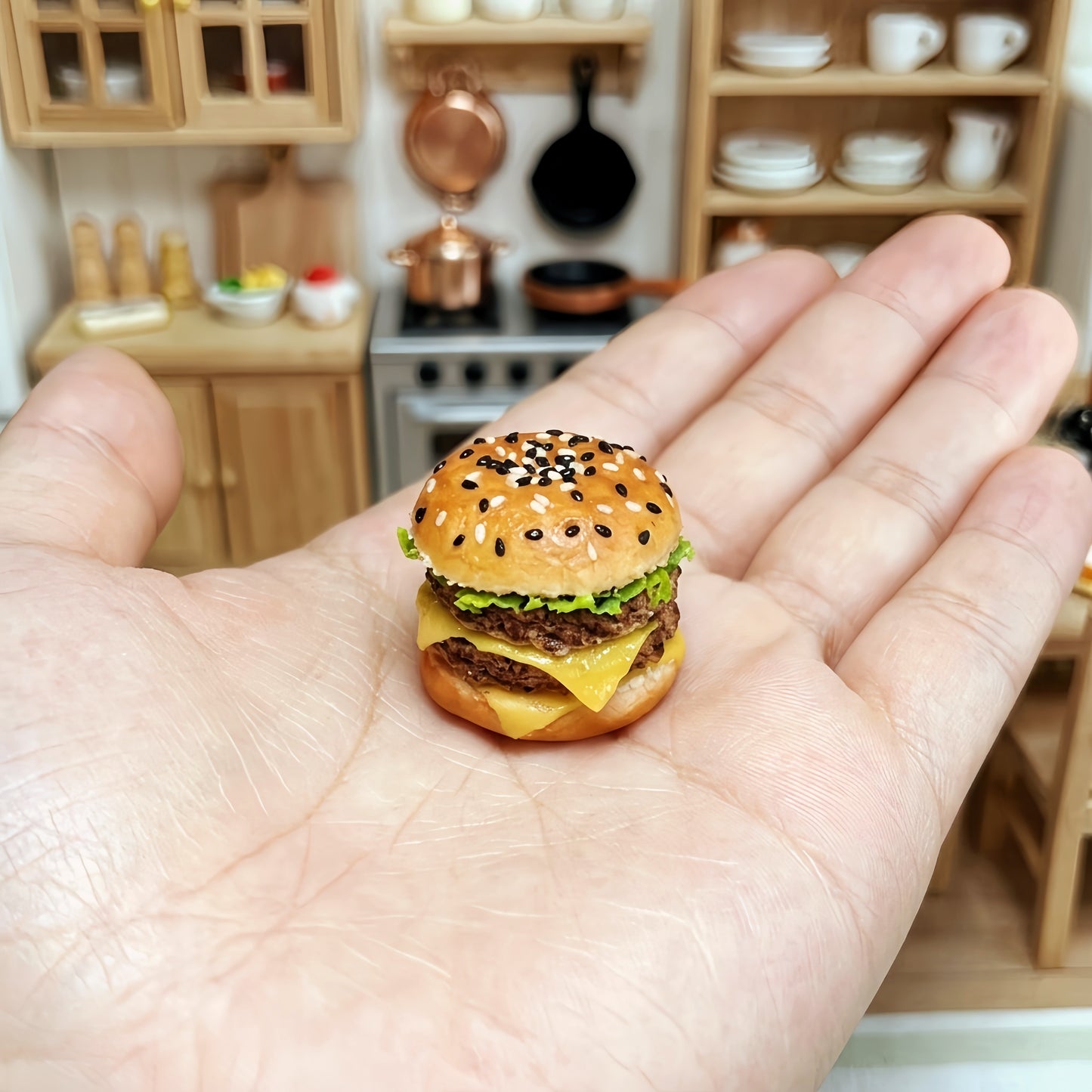 Miniature Cheeseburger – Hand-Sculpted 1:6 Scale Dollhouse Double Cheeseburger with Sesame Bun, Stacked Patties, Melting Cheese & Lettuce, Realistic Tiny Fast Food for Blythe & Barbie Dioramas, Resin Jewelry & Polymer Clay Food
