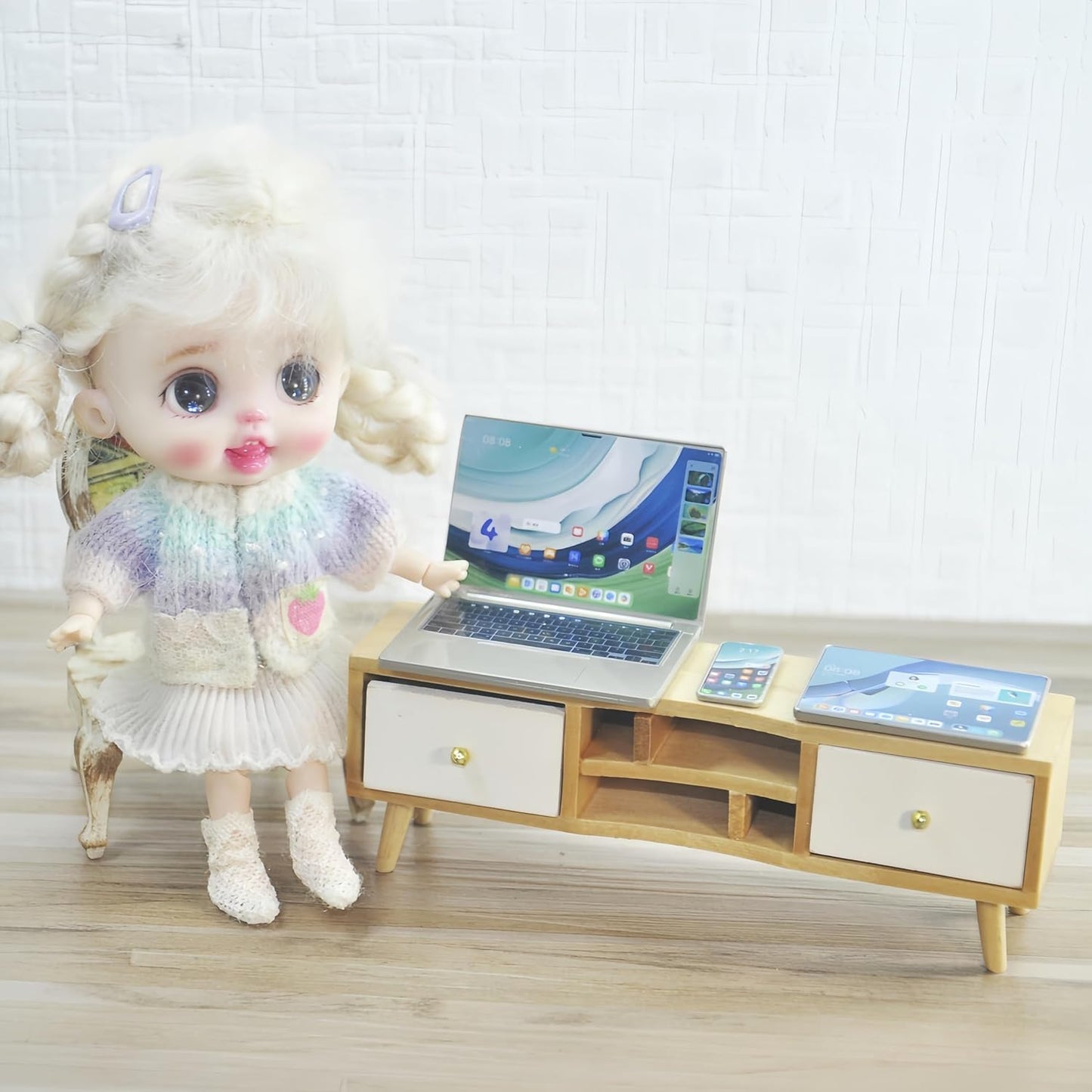 Dollhouse Decoration Miniature Accessories Dollhouse Worlds Smallest Computer Laptop Tablet Phone Simulation Accessories for Doll 1:6 1:12 Miniatures Play Set