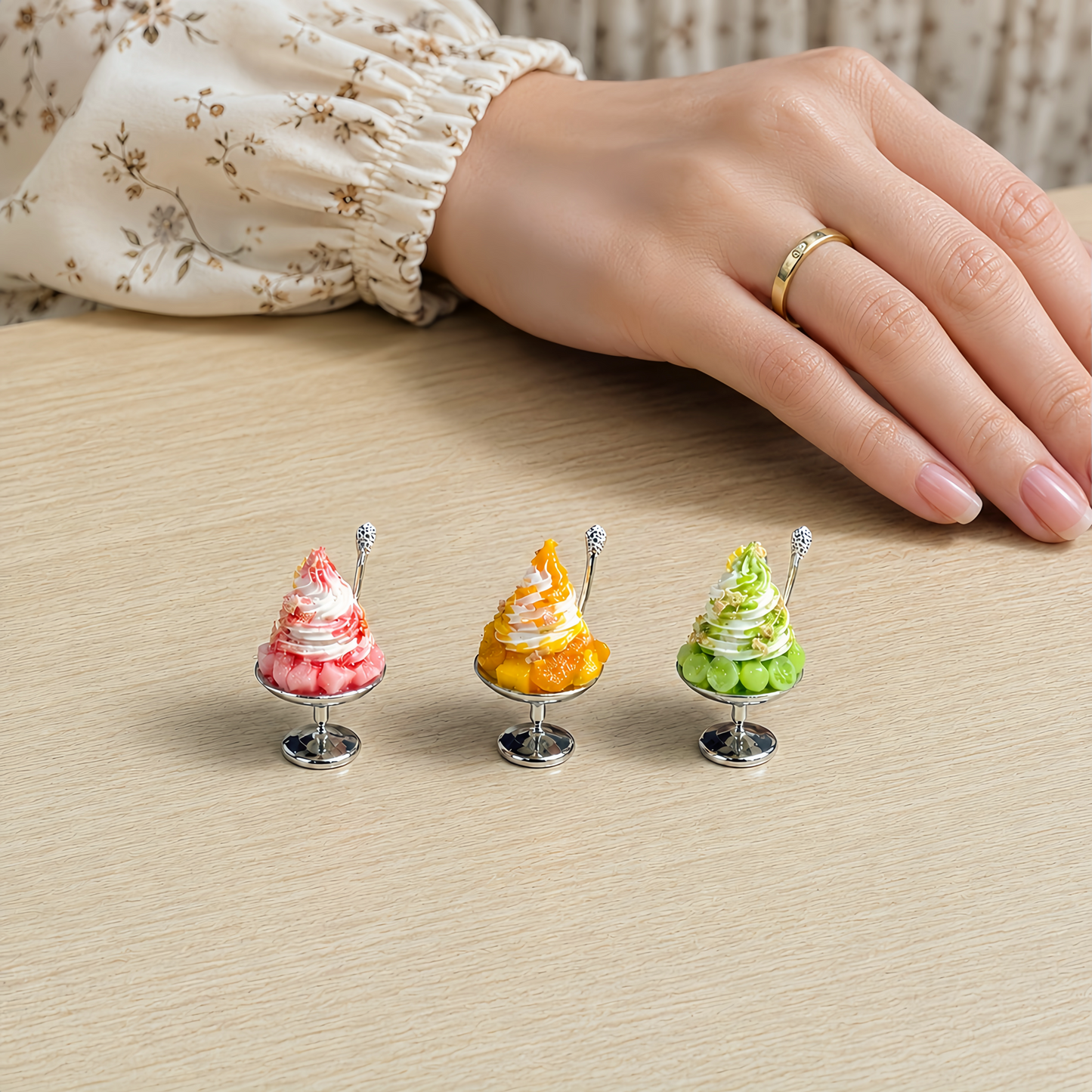 1:6 Scale Miniature Bingsu Shaved Ice Cup Collection – 3 Styles Dollhouse Strawberry, Mango & Muscat Korean Dessert, Handmade Polymer Clay Café Food for Blythe BJD Diorama