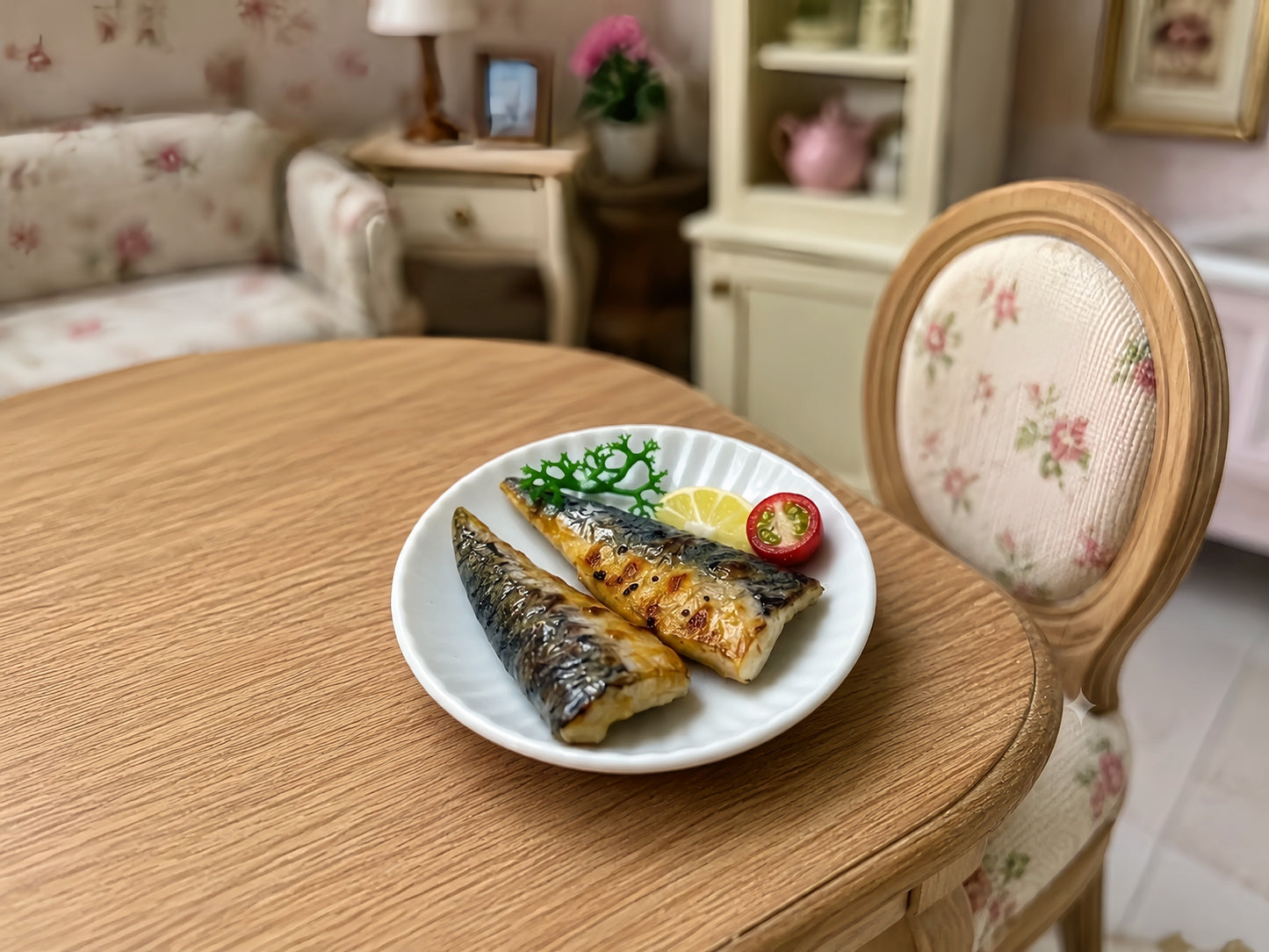 Miniature Grilled Mackerel - Hand-Sculpted 1:6 Scale Japanese Saba Shioyaki with Lemon, Cherry Tomato & Garnish on Plate, Realistic Tiny Fish Food for Blythe & Barbie Dioramas, Polymer Clay Food