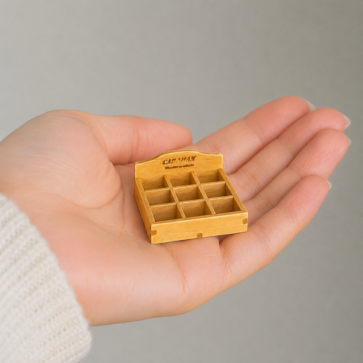 FDMINI Mini Vintage Wooden Storage Set – 4-Piece Handmade Miniature Shelf, Crate & Divided Box for 1:6 1:8 Scale Dollhouse, BJD & Blythe Scenes