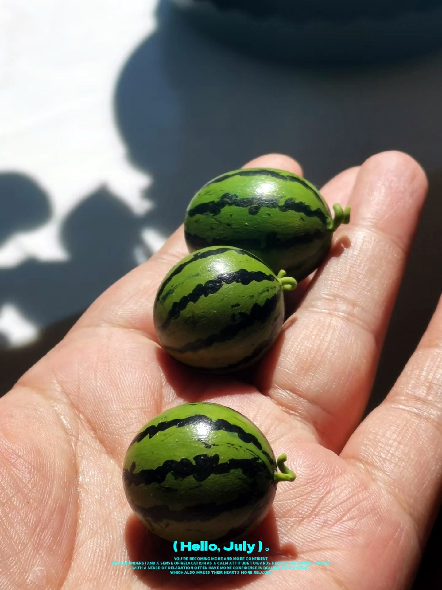 7Pcs Miniature Watermelon Set – Hand-Sculpted 1:6 Scale Watermelon, Whole/Halved/Sliced/Bitten, Realistic Summer Fruit for Blythe & Barbie Dioramas, Resin Jewelry & Polymer Clay Miniatures