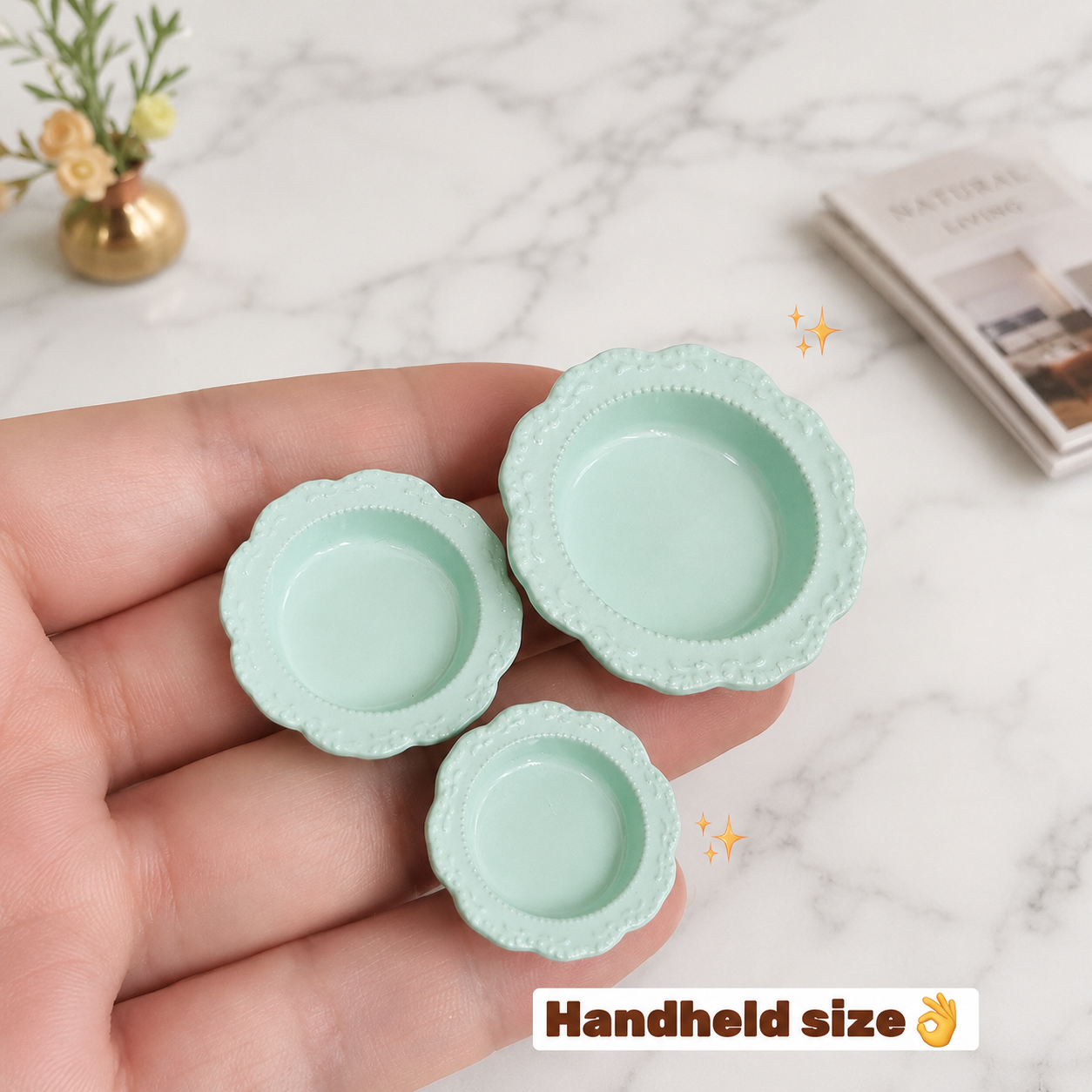 FDMINI Mini Lace-Edge Dishes – 4 Colors × 3 Sizes French Embossed Miniature Dessert Bowls for 1:12 Dollhouse & Roombox