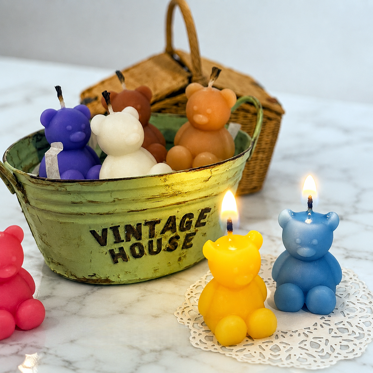 FDMINI Mini Teddy Bear Candles – Set of 8 Cute Handmade Miniature Bear Candles for 1:6 1:8 1:12 Scale Dollhouse, BJD & Blythe Scenes