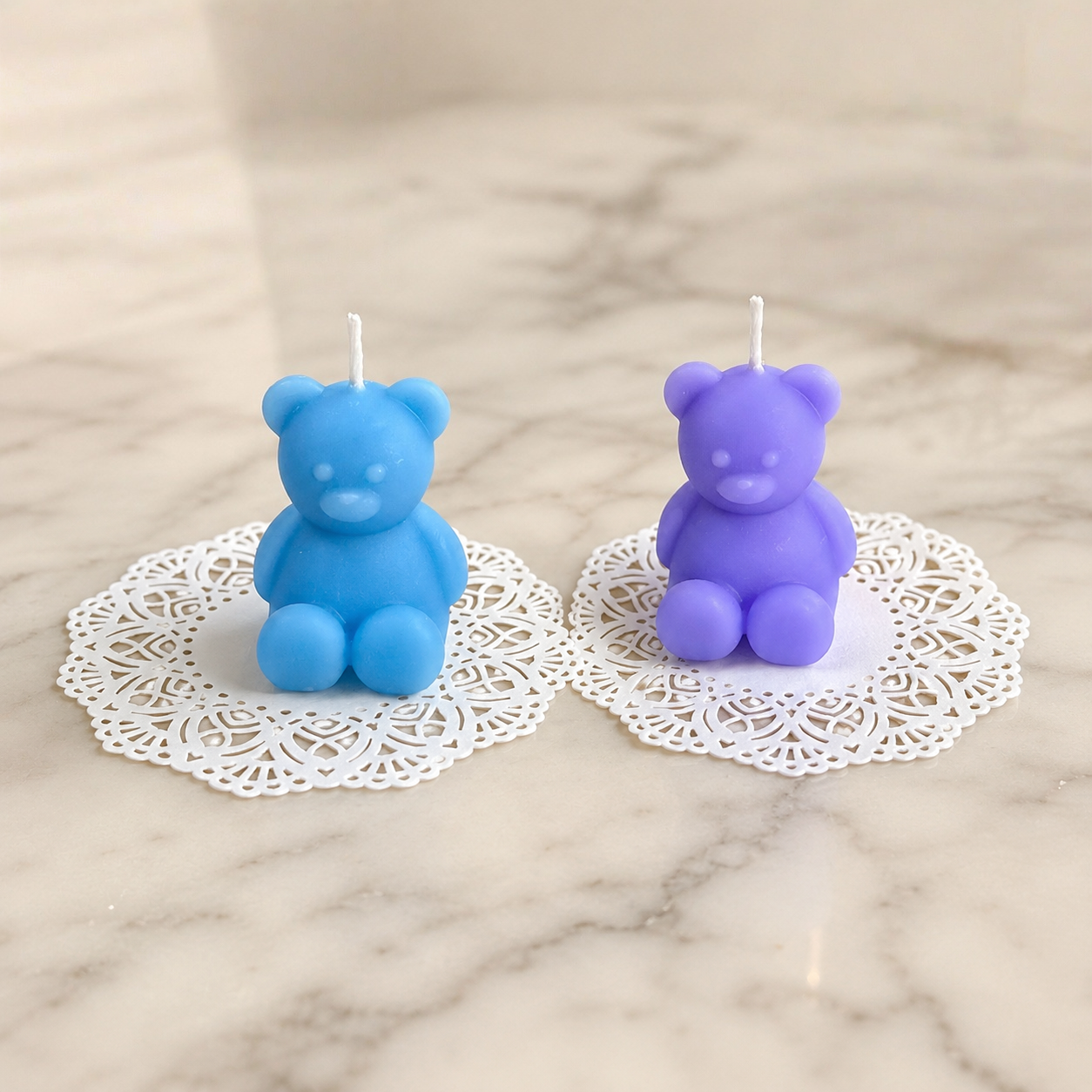FDMINI Mini Teddy Bear Candles – Set of 8 Cute Handmade Miniature Bear Candles for 1:6 1:8 1:12 Scale Dollhouse, BJD & Blythe Scenes