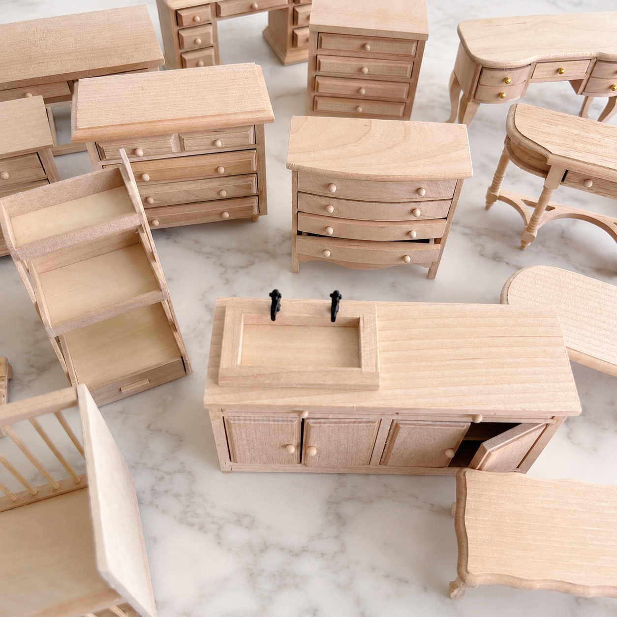 FDMINI Mini DIY Unfinished Wood Furniture – Paintable Miniature Table, Nightstand, Crib & Shelf for 1:12 Scale Dollhouse, OB11 & BJD Scenes (9 Styles)