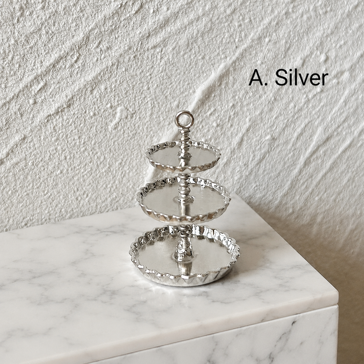 FDMINI Mini 3-Tier Cake Stand – 4 Colors Miniature Dessert Tower & Afternoon-Tea Stand for 1:12 Dollhouse & Diorama Scenes